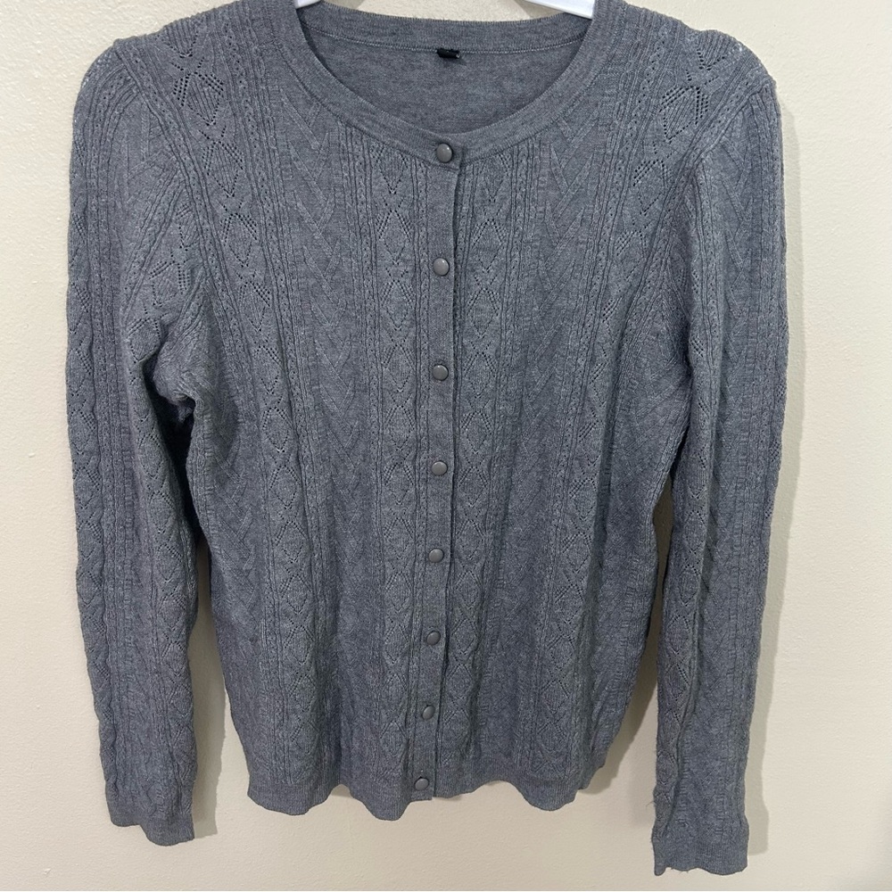 Arach&Cloz Soft Gray Women's Cable Knit Sweater Cardigan - Picture 3 of 8